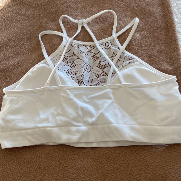 Beautiful white sexy bralette in size L/XL - Picture 3 of 4